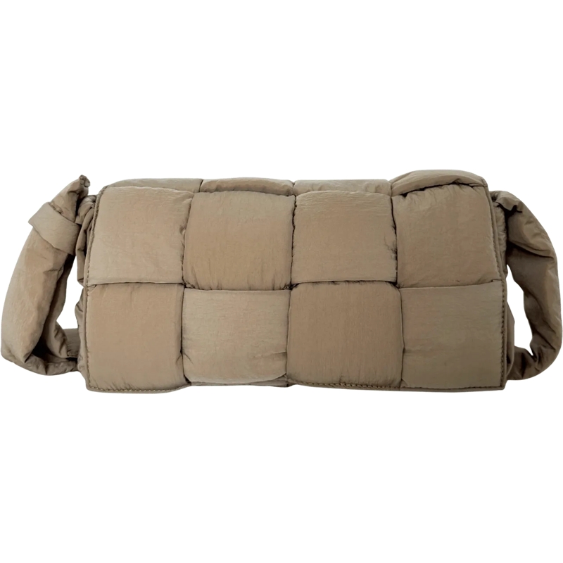 Bottega Veneta Tote Bottega Veneta Medium Padded Tech Cassette Bag Ses beige