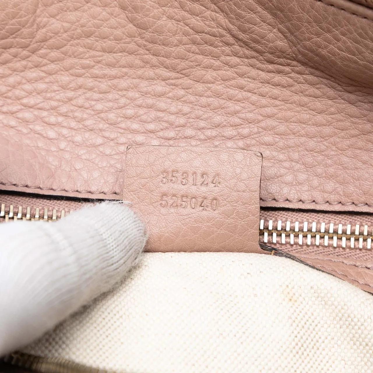 Thumbnail - Gucci Hobo Bags - Medium Calfskin Bamboo Shopper Boston Bag - Gr. unisize - in Gold - für Damen