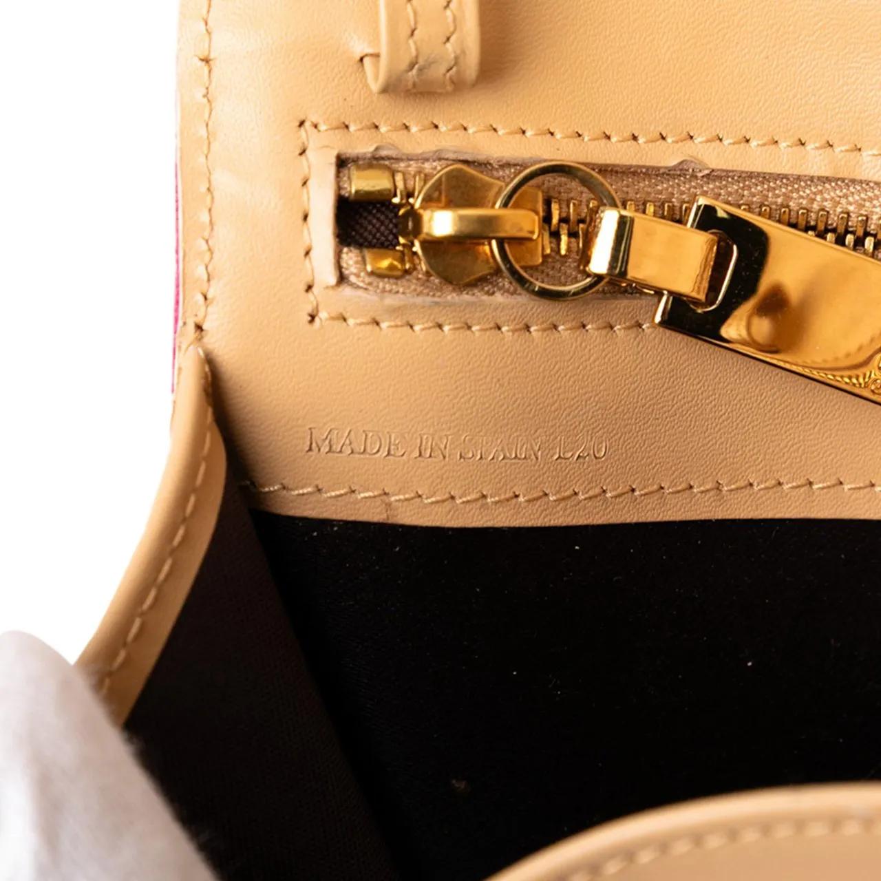 Thumbnail - Celine Hobo Bags - C Macadam Suede Crossbody - Gr. unisize - in Gold - für Damen