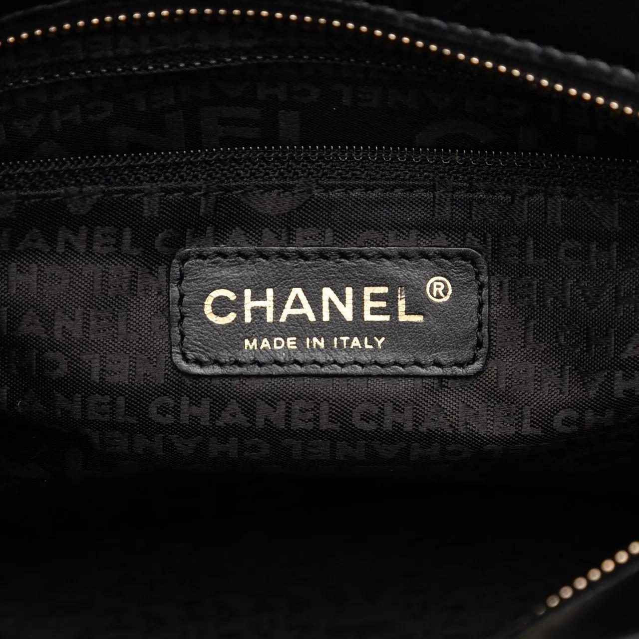 Thumbnail - Chanel Hobo Bags - Chocolate Bar Lambskin Shoulder Bag - Gr. unisize - in Schwarz - für Damen
