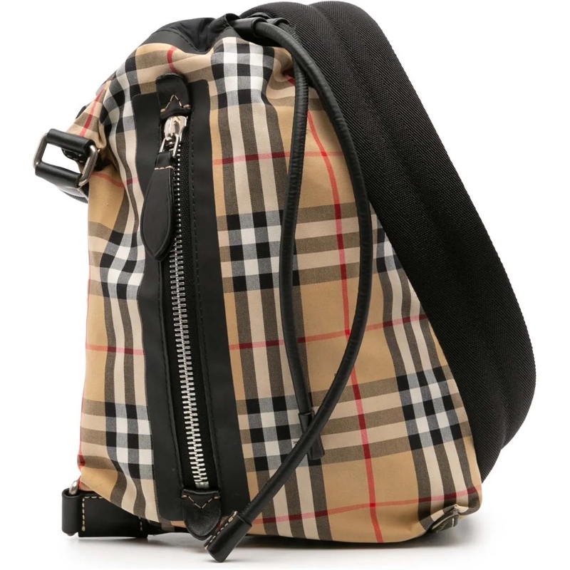 Burberry Schultertasche Small House Check Canvas Sailing Sling Bag braun