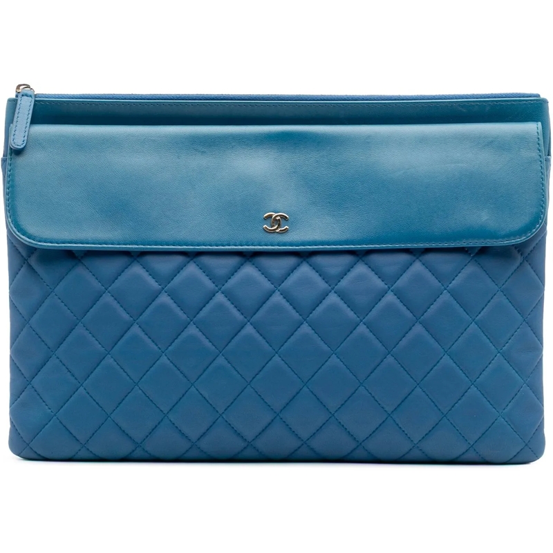 Chanel Pochette Large Quilted Lambskin Flap O Case Clutch blau