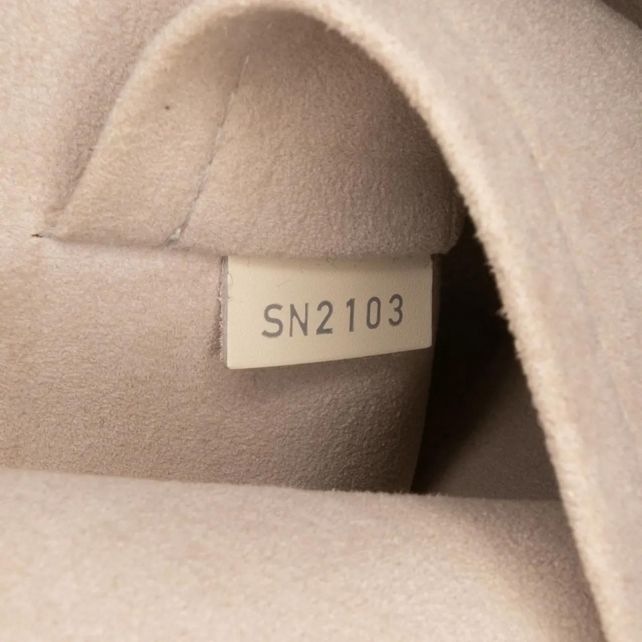 Thumbnail - Louis Vuitton Crossbody Bags - Epi Alma PM - Gr. unisize - in Weiß - für Damen