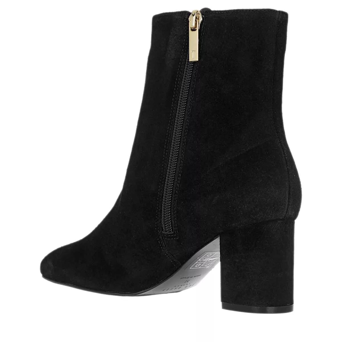 ted baker bottes & bottines, neomie suede block heel ankle boot en noir - pour dames