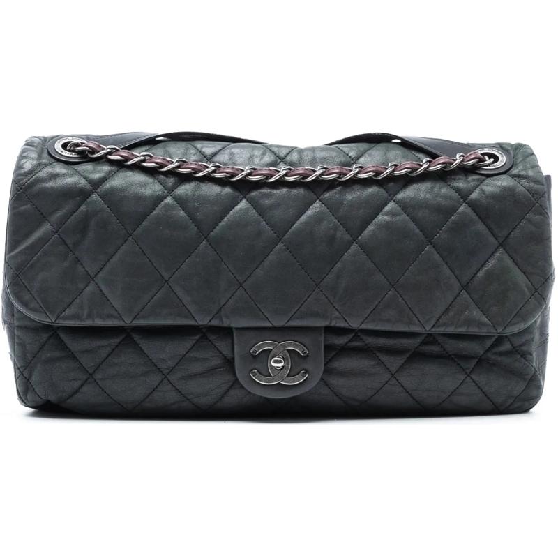 Chanel Schultertasche Jumbo Iridescent Calfskin In The Mix Flap grün