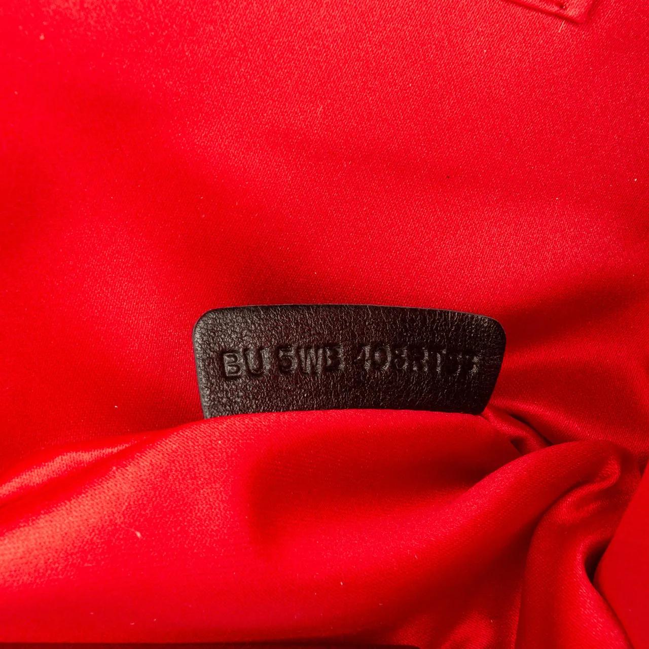 Thumbnail - Valentino Garavani Hobo Bags - Satin Pleated Chain Evening Clutch - Gr. unisize - in Rot - für Damen