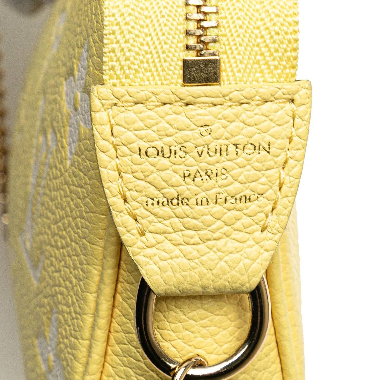 Thumbnail - Louis Vuitton Crossbody Bags - Bicolor Monogram Empreinte Mini Pochette Accessoir - Gr. unisize - in Gelb - für Damen