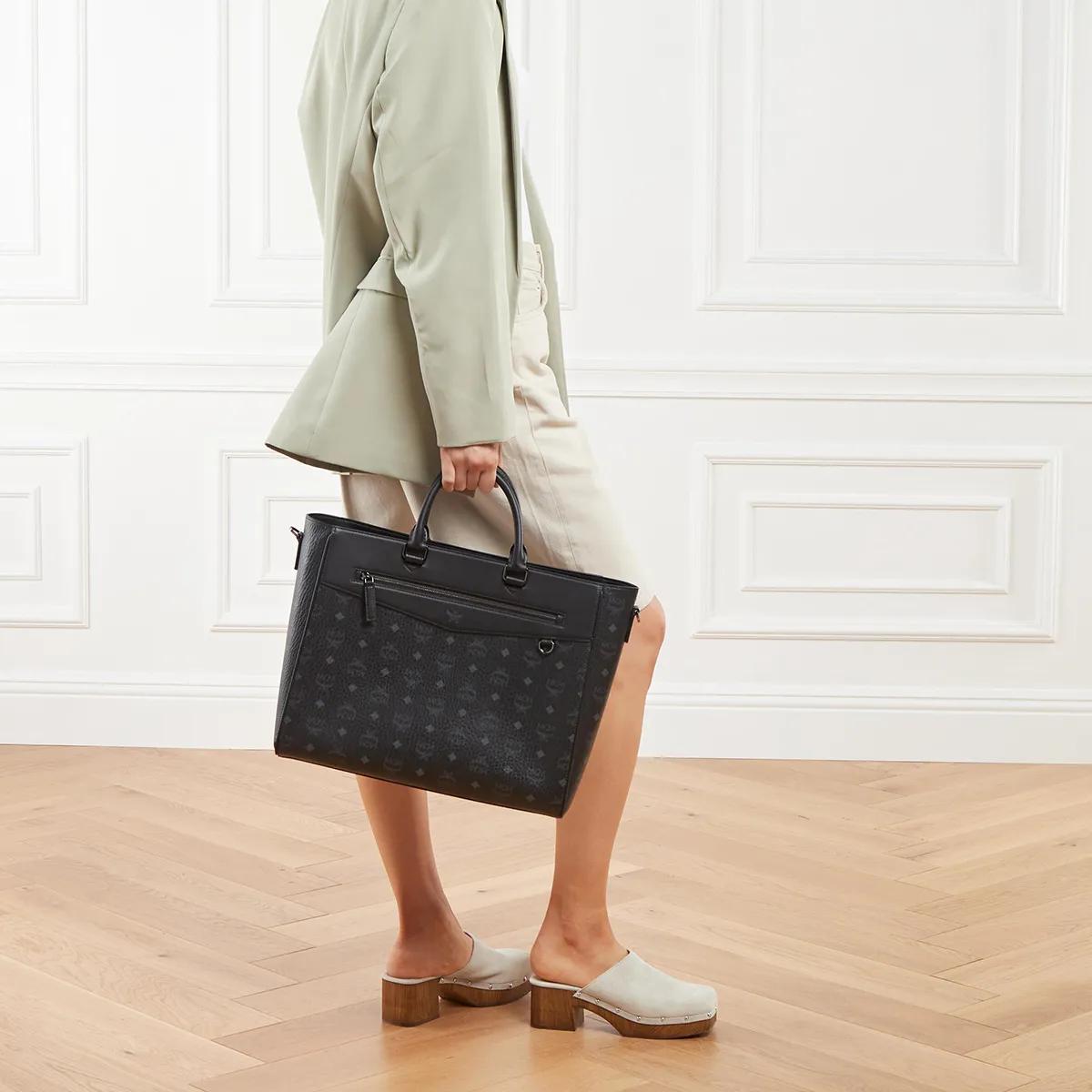 MCM Shoppers & Totes Diamond Tote Large in zwart