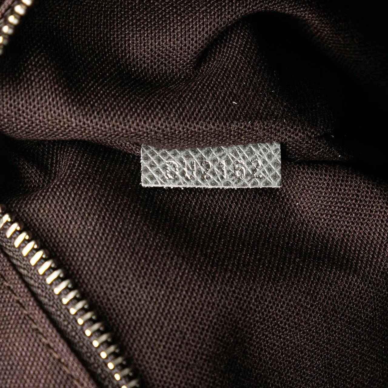 Thumbnail - Louis Vuitton Hobo Bags - Taiga Roman MM - Gr. unisize - in Grau - für Damen