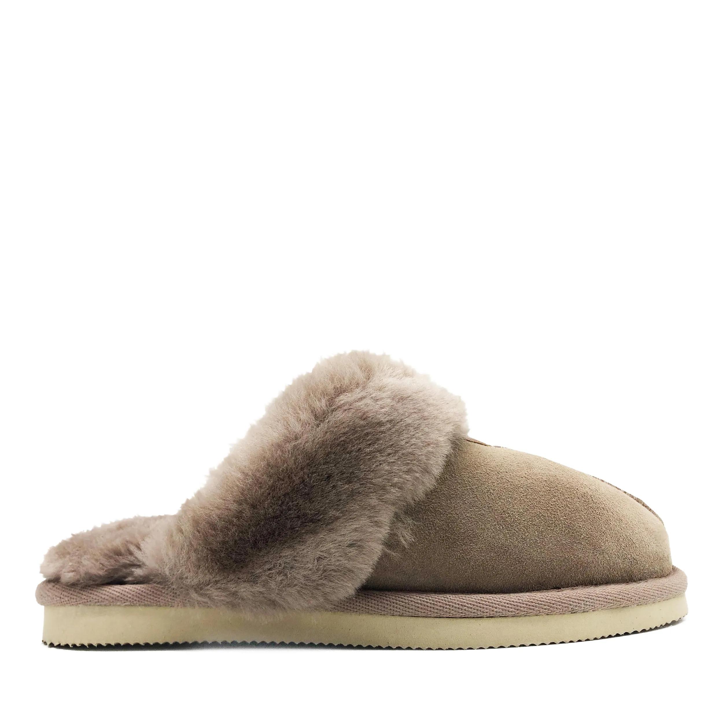 thies Sneakers - thies 1856 ® Sheepskin Slipper elephant grey (W) - Gr. 37 (EU) - in Bunt - für Damen