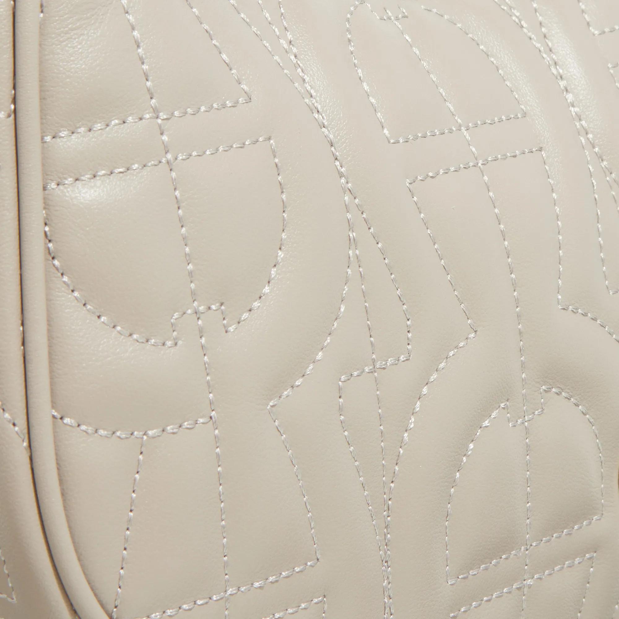 aigner Pochettes Diadora in beige