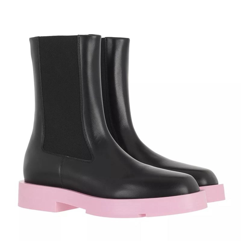 Givenchy Chelsea Boots Ankle Boots Black