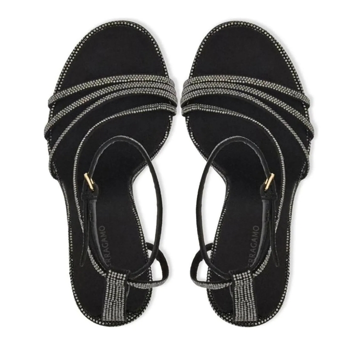 Salvatore ferragamo flat sandals hotsell