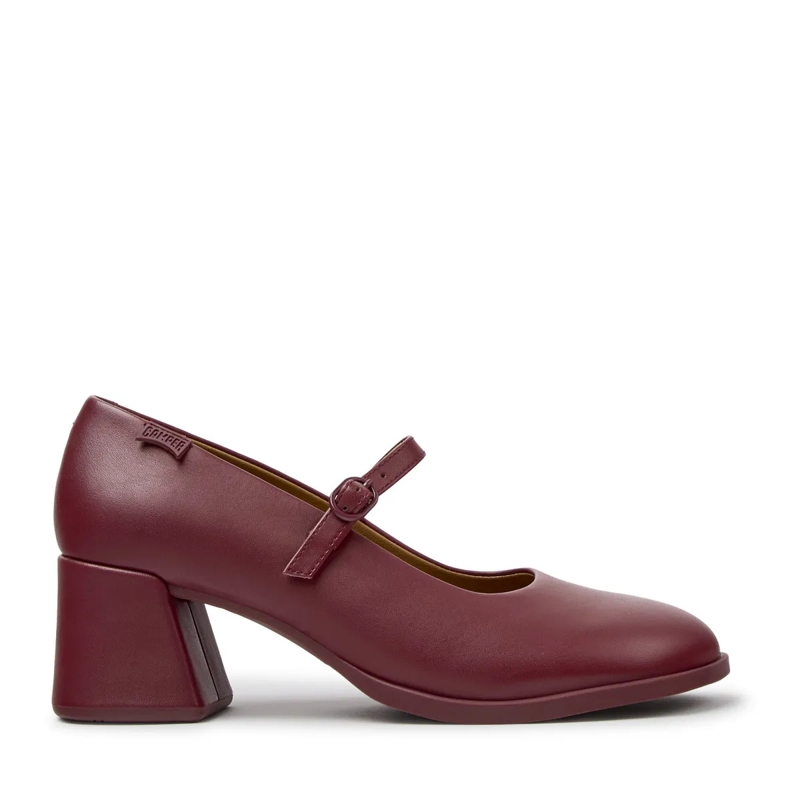 Camper Schnürschuhe Der neue feminine Absatzschuh für den Alltag ist i dunkelrot