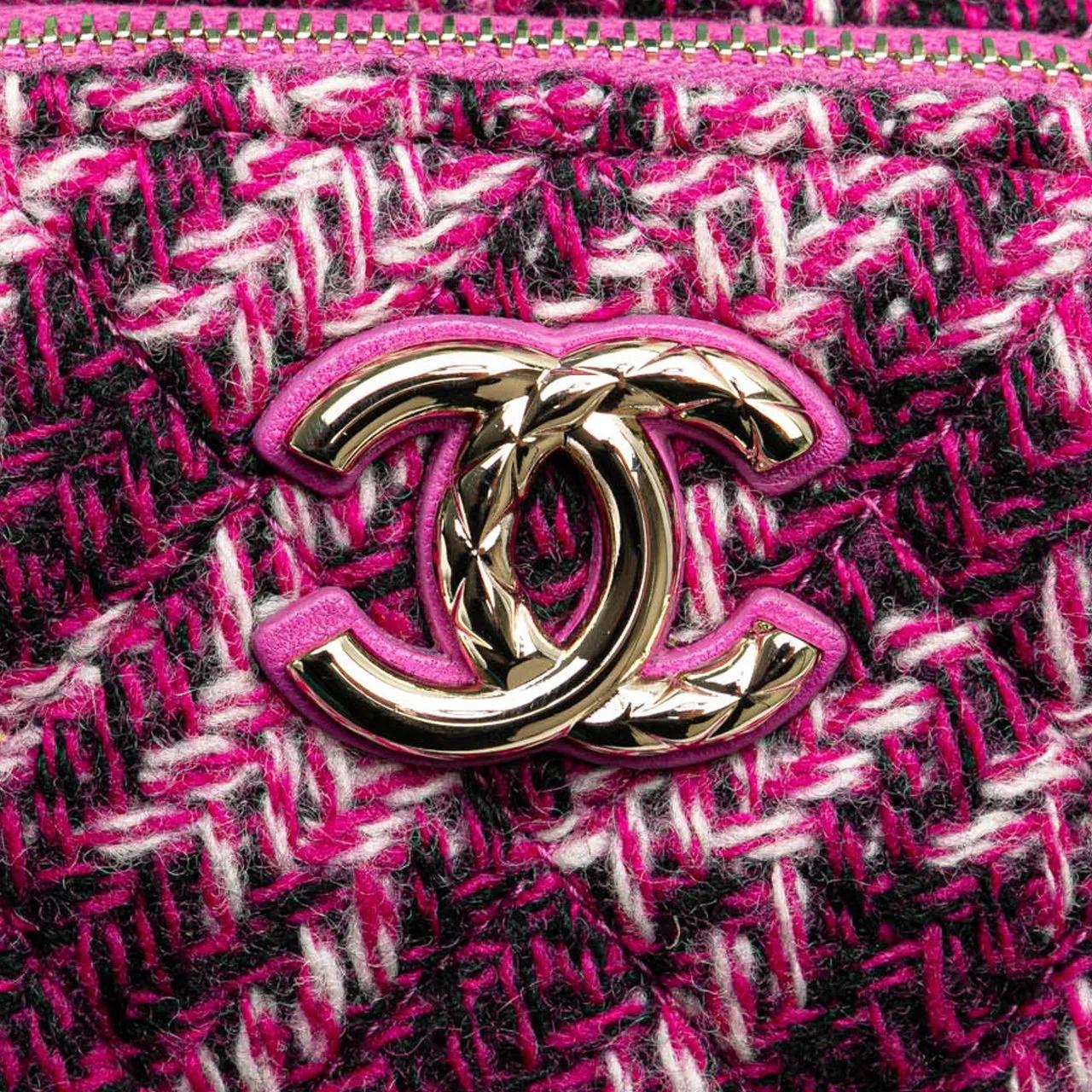 Thumbnail - Chanel Hobo Bags - 2021-2024 CC Tweed Houndstooth Clutch On Chain - Gr. unisize - in Gold - für Damen