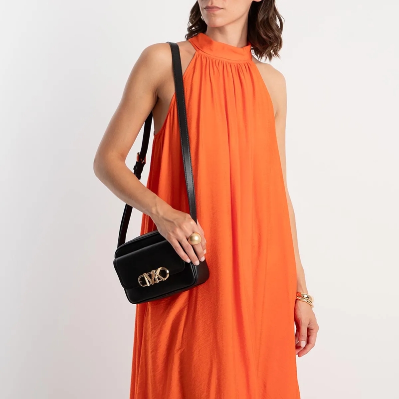 MICHAEL Michael Kors Crossbody Bag Parker Medium Chain Swag Camera Crossbody Black(Image 3)