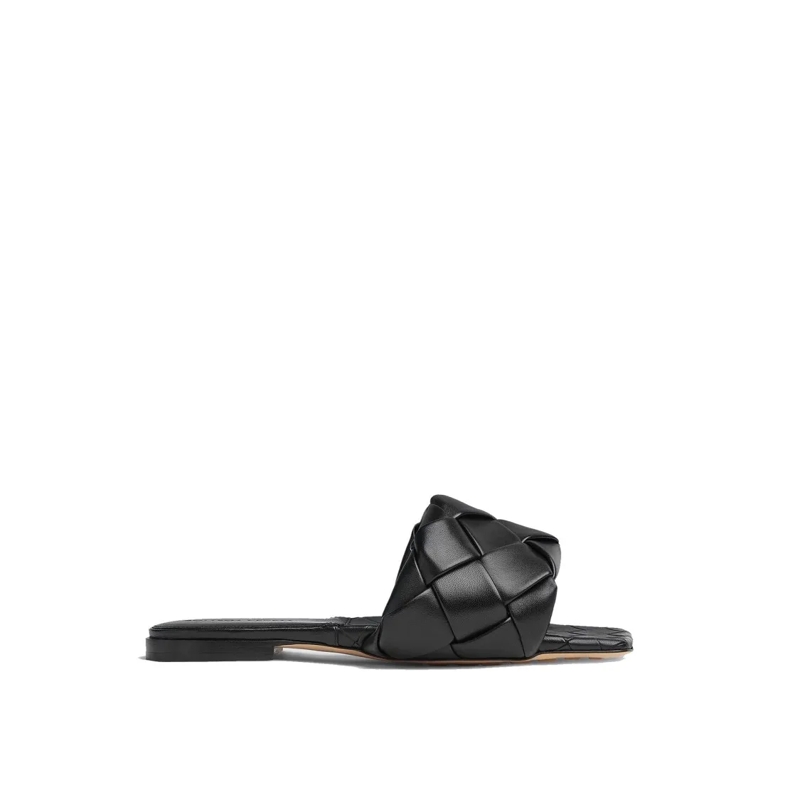 Bottega Veneta Sandalen Intrecciato Leather Flat Sandals Black