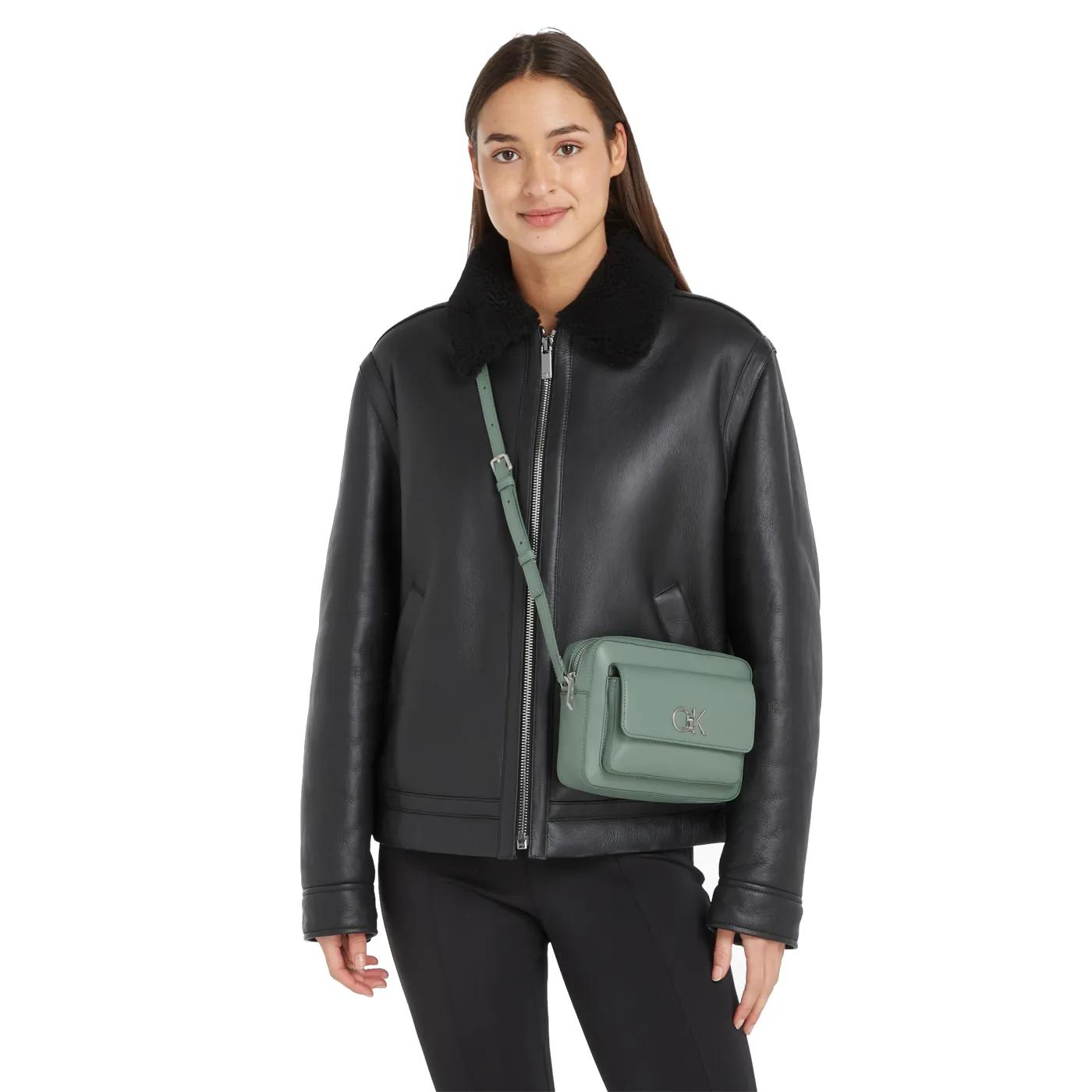 Calvin Klein Crossbody bags Re-Lock Camera Bag W Flap in groen