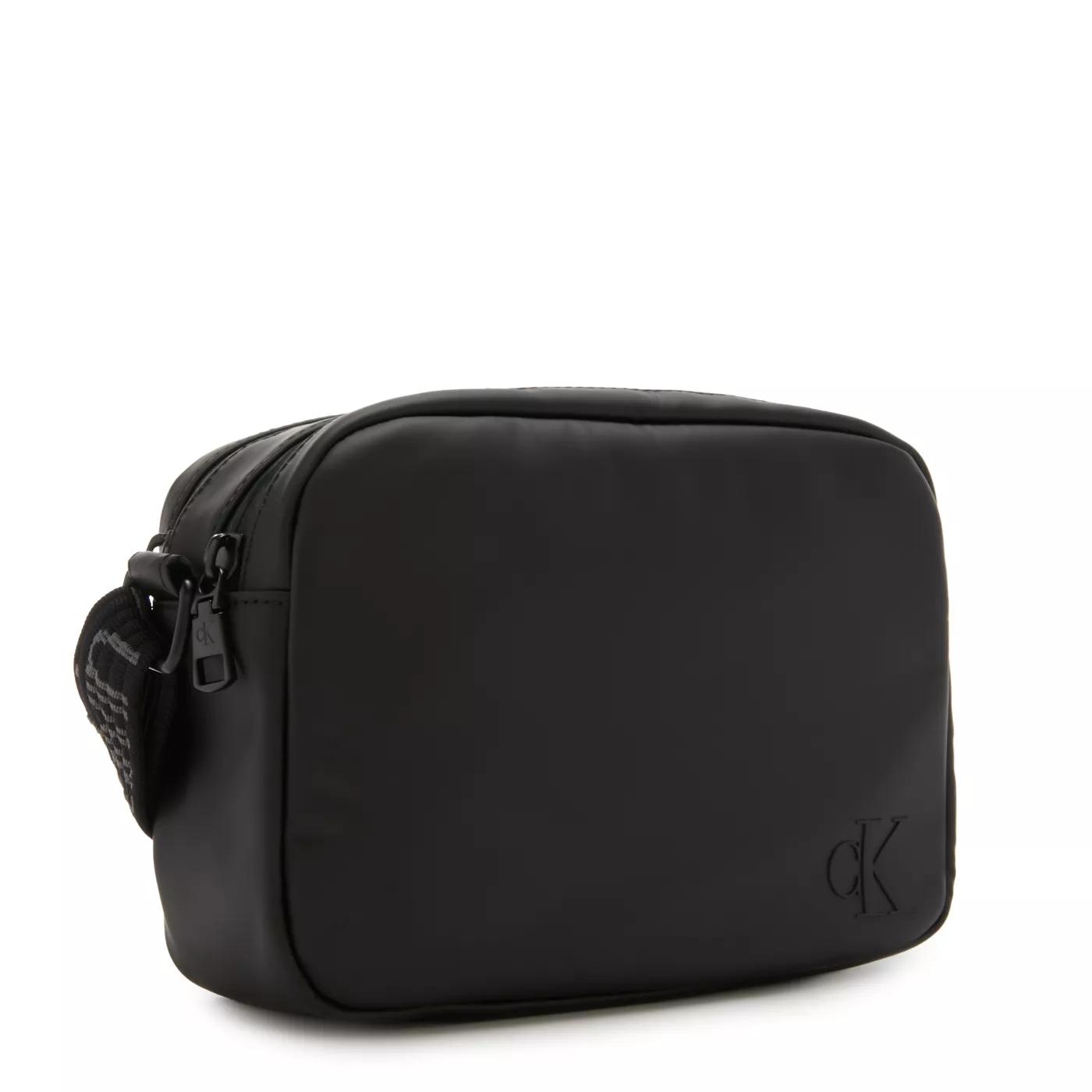 Calvin Klein Crossbody bags Ultralight Schwarze Umhängetasche K60 in zwart