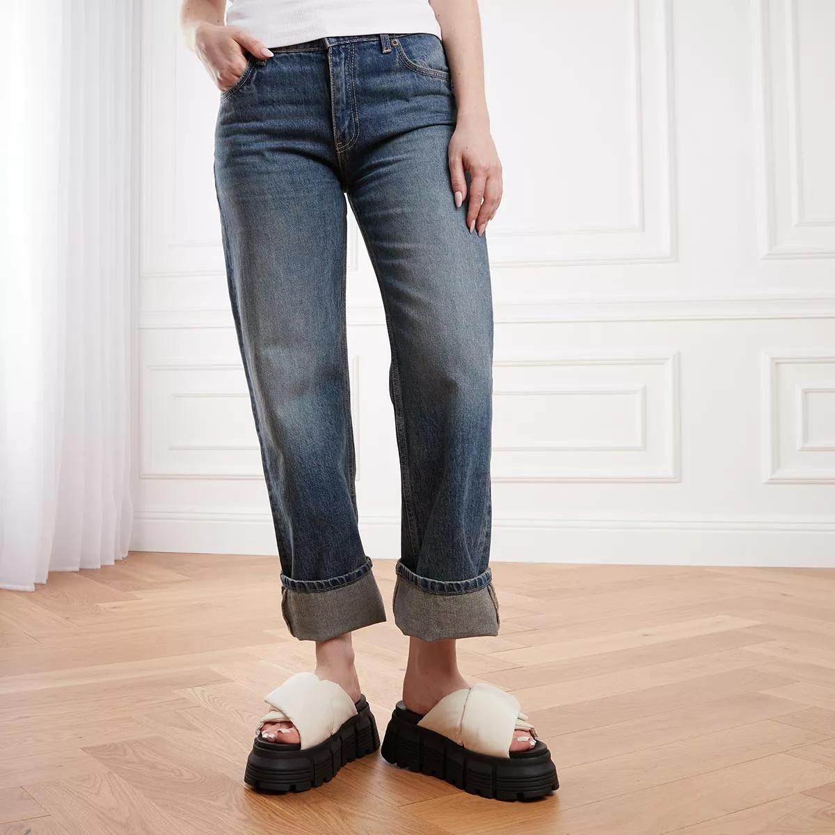 Buffalo☆Ava Velcross flat sandals in beige サンダル【UK発】 Buffalo Ava Velcross flat sandals in beige | ASOS