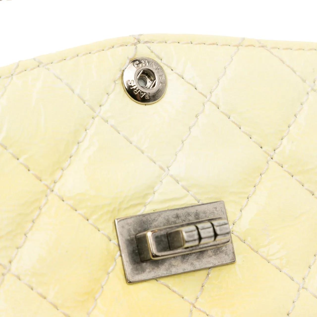 Thumbnail - Chanel Hobo Bags - Mini Reissue 2.55 Patent Double Flap - Gr. unisize - in Gelb - für Damen