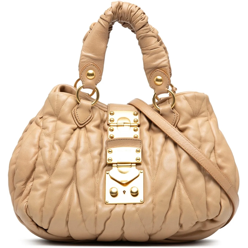 Miu Miu Schultertasche Matelasse Nappa Coffer Satchel braun