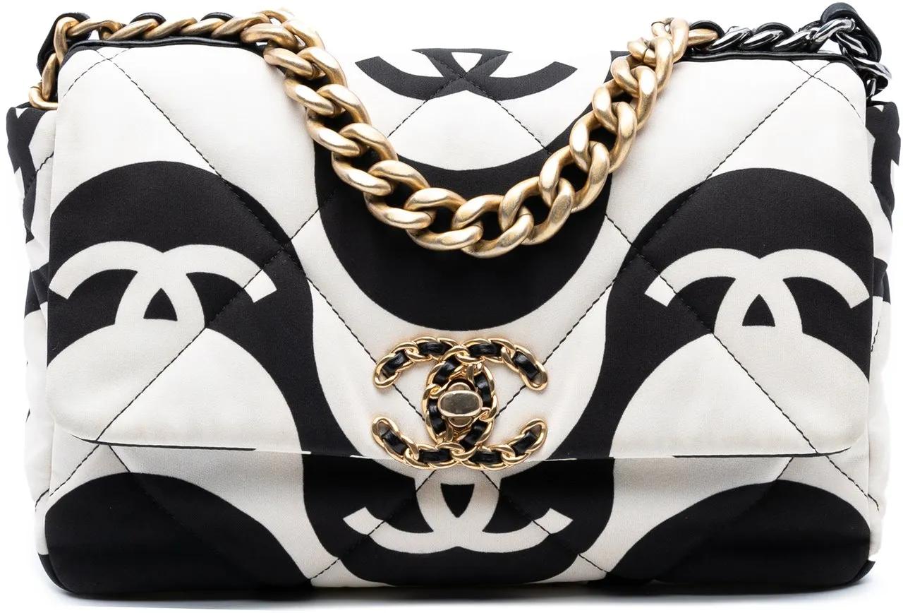 Chanel Hobo Bags - Medium Printed Silk 19 Flap - Gr. unisize - in Weiß - für Damen