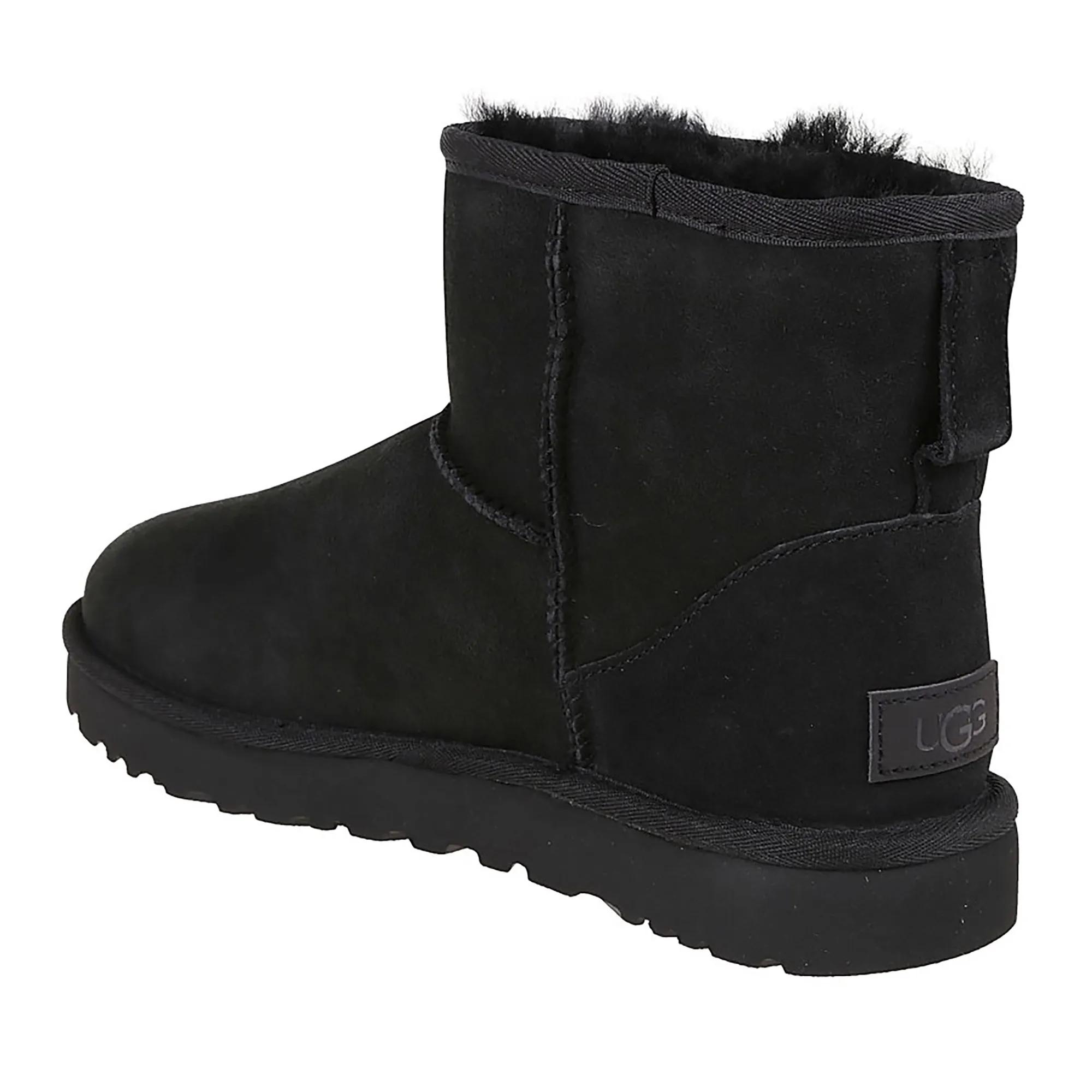 Thumbnail - UGG Stiefel - Classic Mini Ii Boot - Gr. 9 - in Schwarz - für Damen