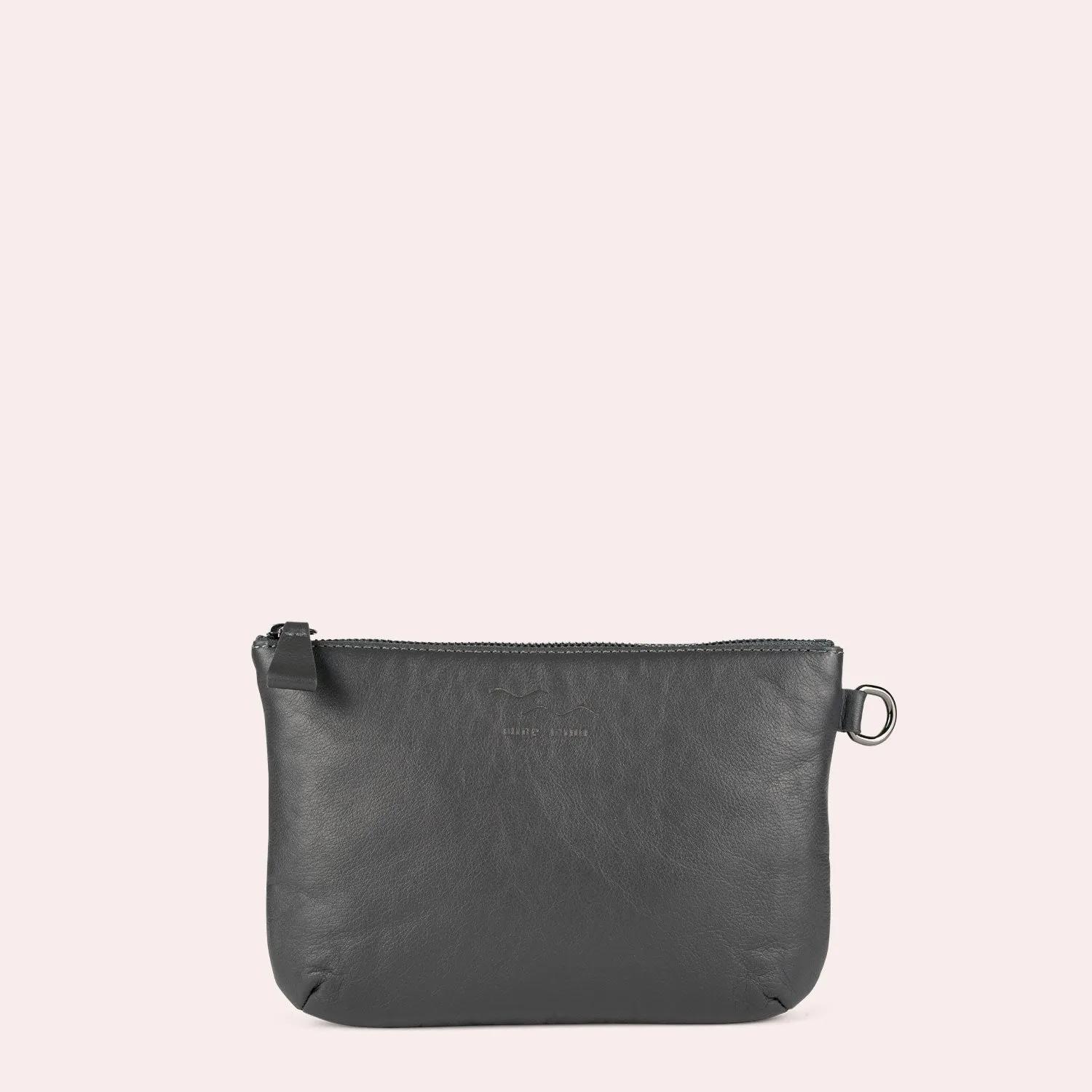 mine mina Pochettes - MAREN – unsere kleine Umhängetasche aus Leder. - für Damen