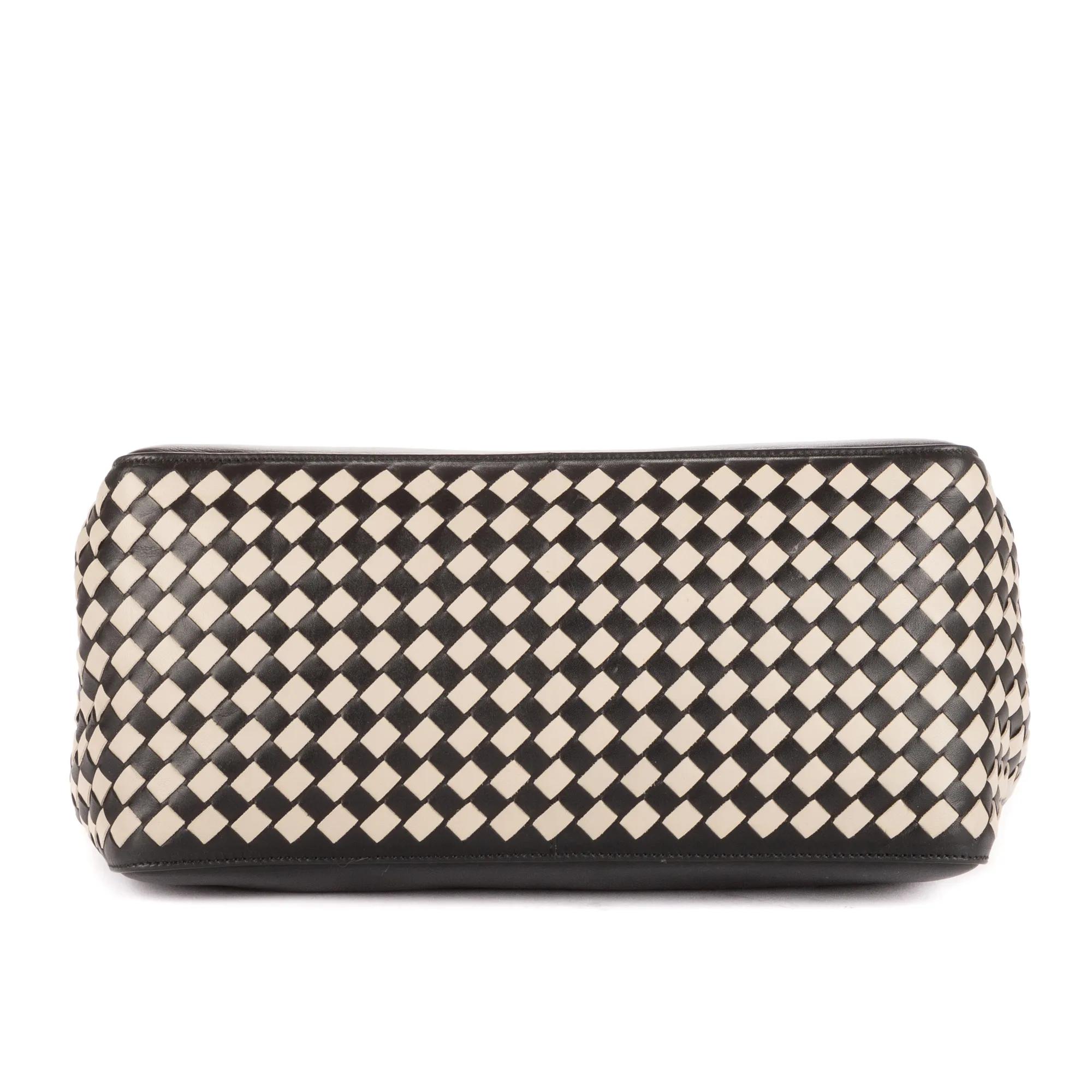 Thumbnail - Bottega Veneta Crossbody Bags - Tote - Gr. unisize - in Schwarz - für Damen