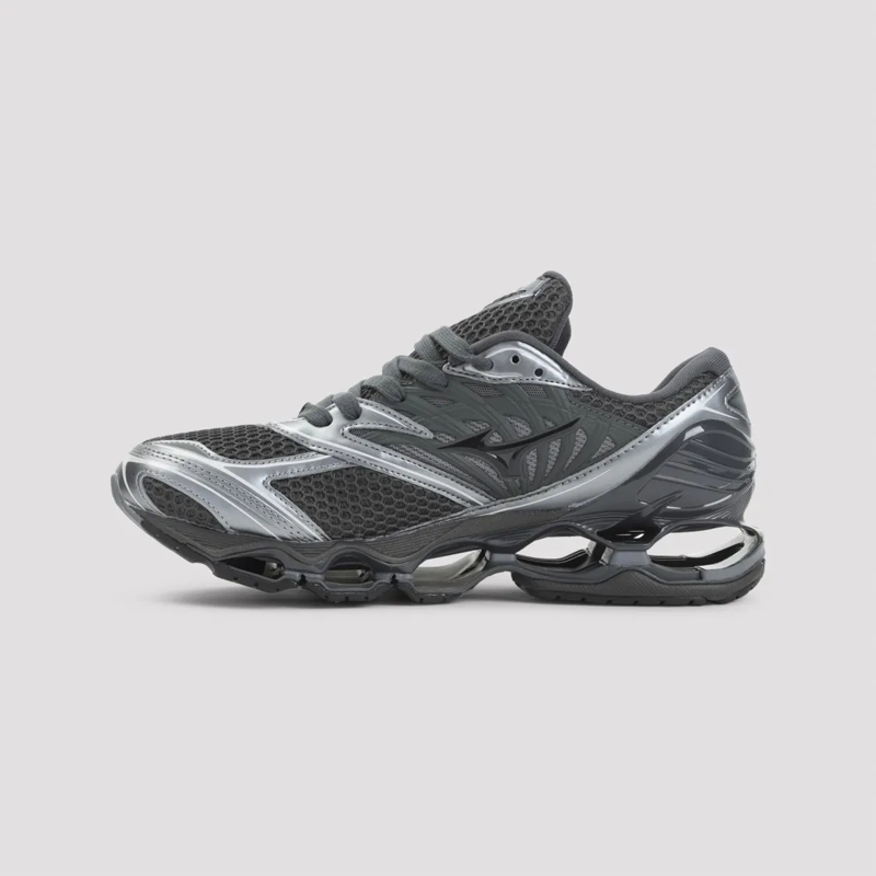 Mizuno Lage-top sneaker Dynamic Black Sneakers With Cushioned Support Grey