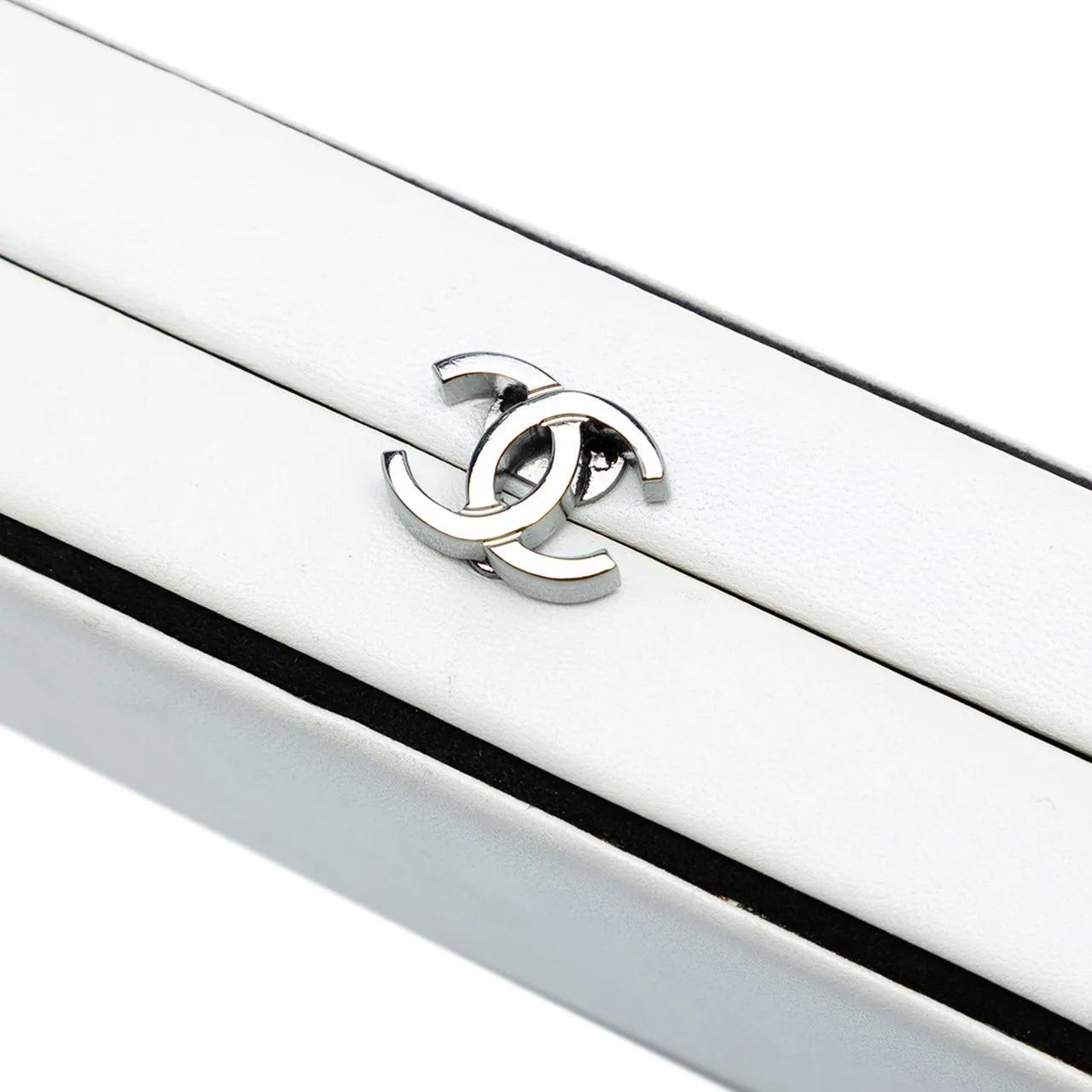 Thumbnail - Chanel Clutches - CC Lambskin Box Clutch - Gr. unisize - in Weiß - für Damen