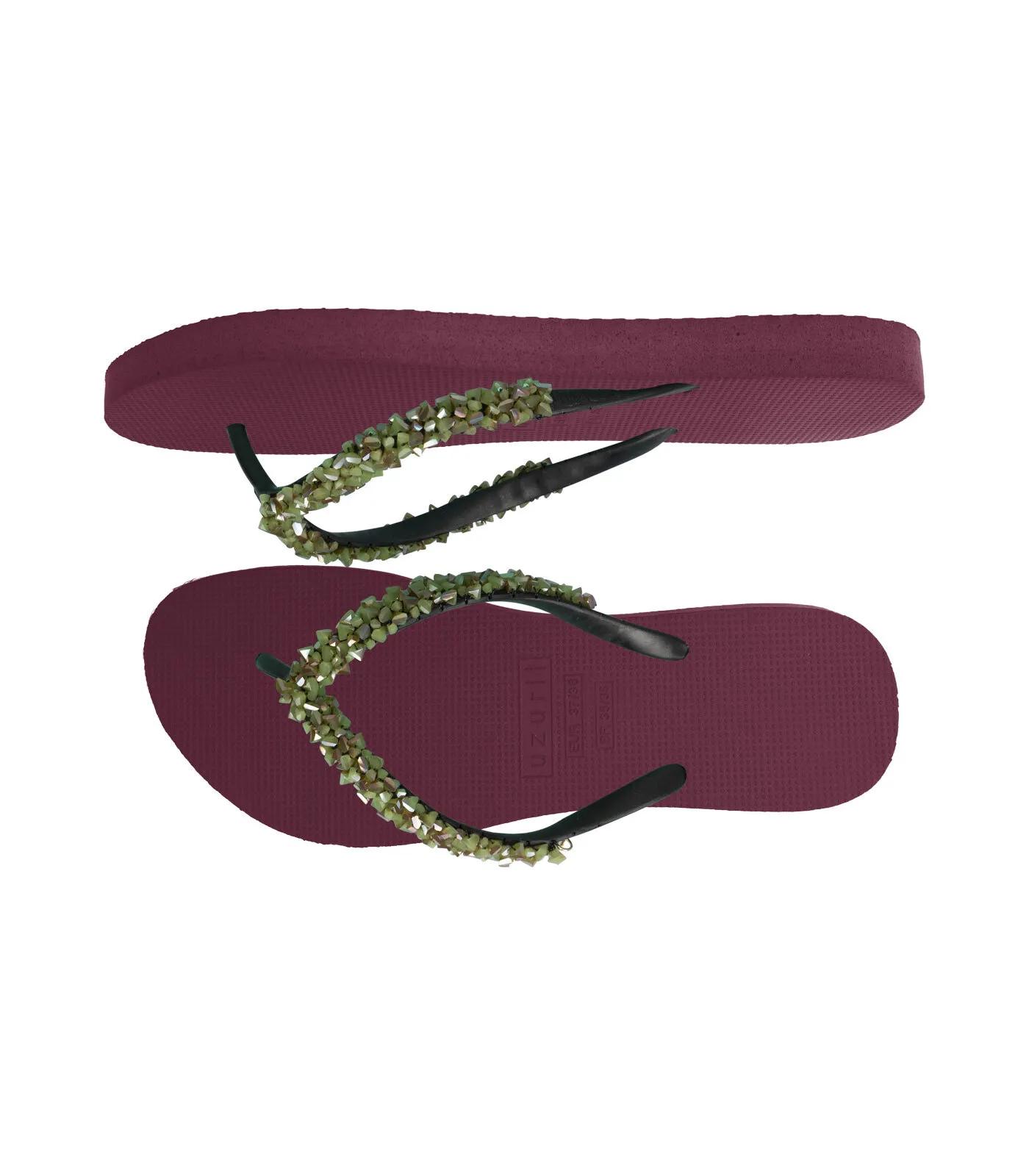 Thumbnail - UZURII Slipper & Pantoletten - platte hausschuhe Classic Aby Army Green - Gr. 37,5 (EU) - in Rot - für Damen