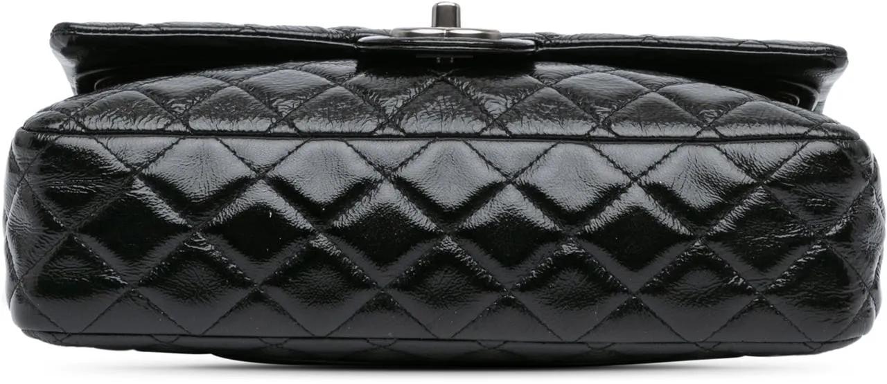 Chanel Hobo bags 2008-2009 Medium Classic Distressed Patent Double in zwart