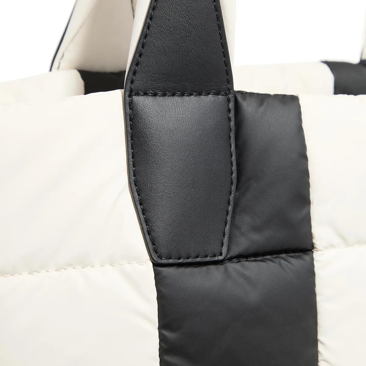 Vee Collective Shoppers & Totes Porter Tote Small in wit