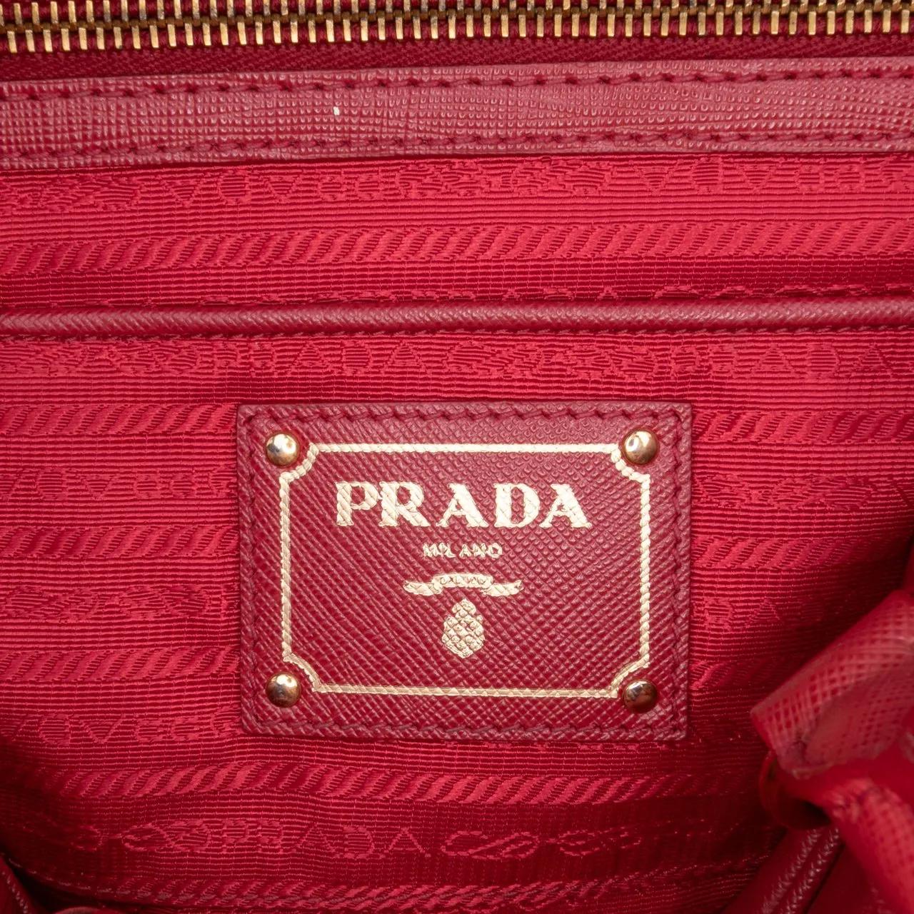 Thumbnail - Prada Hobo Bags - Saffiano Lux Convertible Bowler Bag - Gr. unisize - in Rot - für Damen