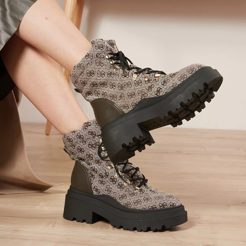 Guess Schnürstiefel Vaney olive