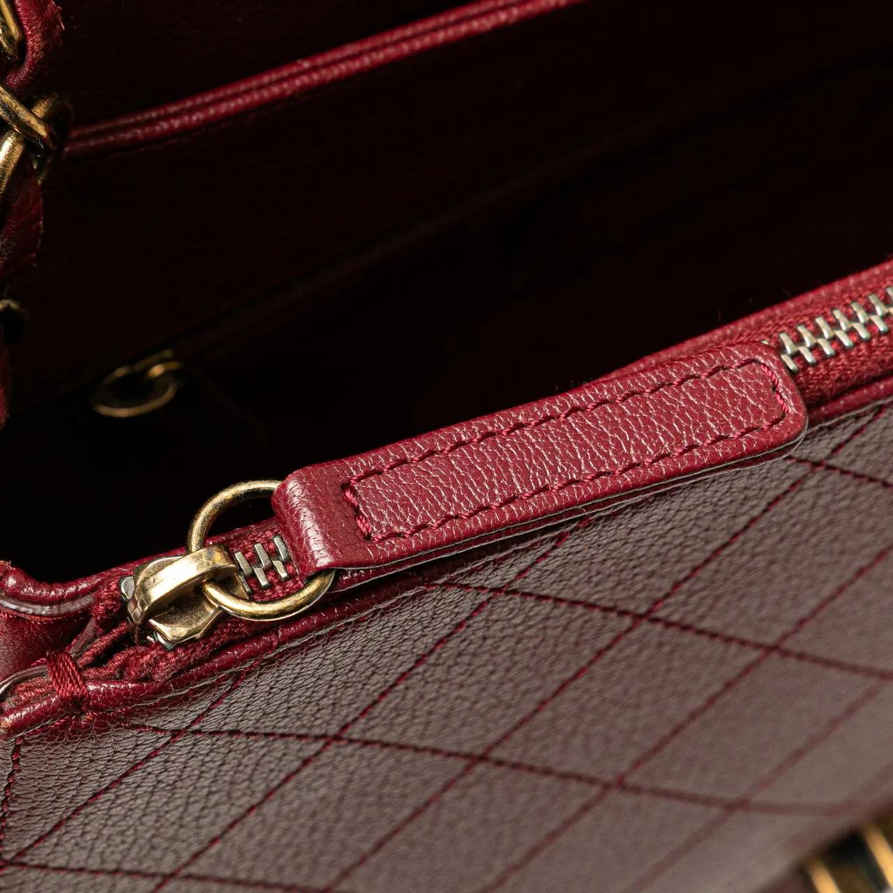 Thumbnail - Chanel Hobo Bags - 2017-2018 Medium Calfskin Coco Curve Flap - Gr. unisize - in Rot - für Damen