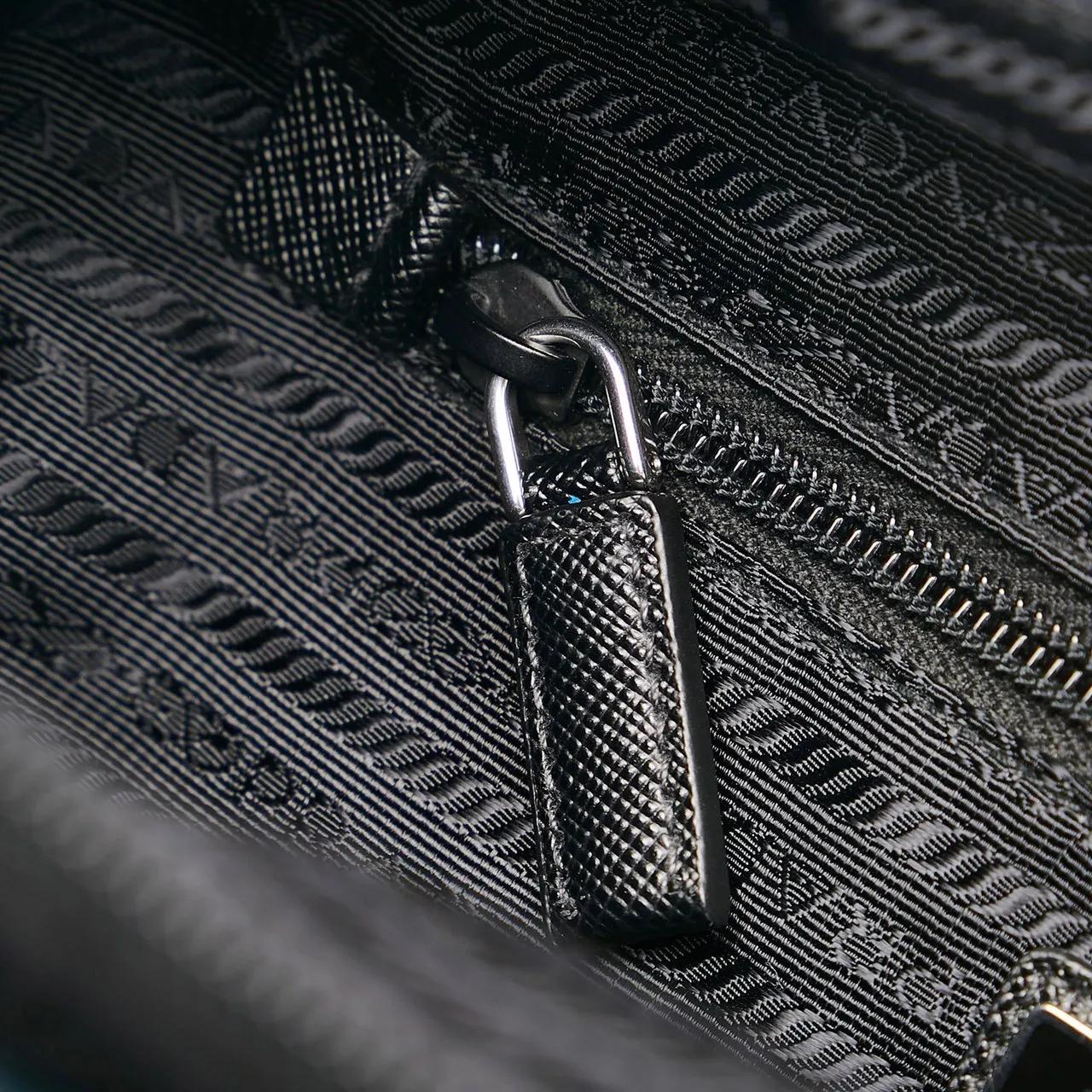 Thumbnail - Prada Bauchtaschen - Tessuto Camouflage Belt Bag - Gr. unisize - in Schwarz - für Damen