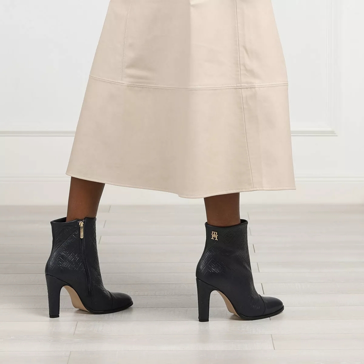 Tommy hilfiger high store heel boots