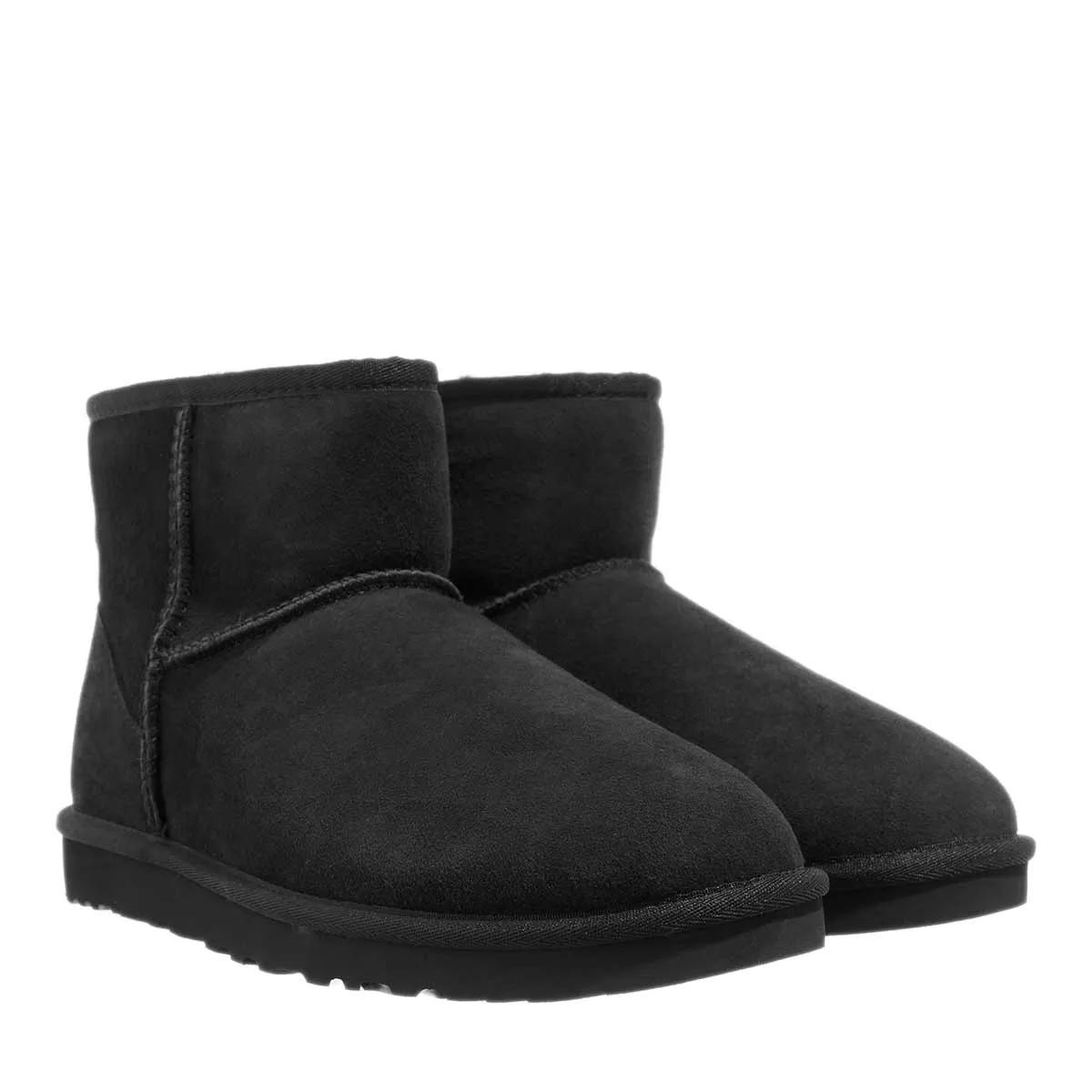 Classic Mini Boot Black Winter Boot