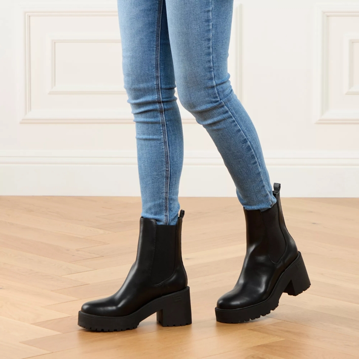 Guess ankle boots uk online