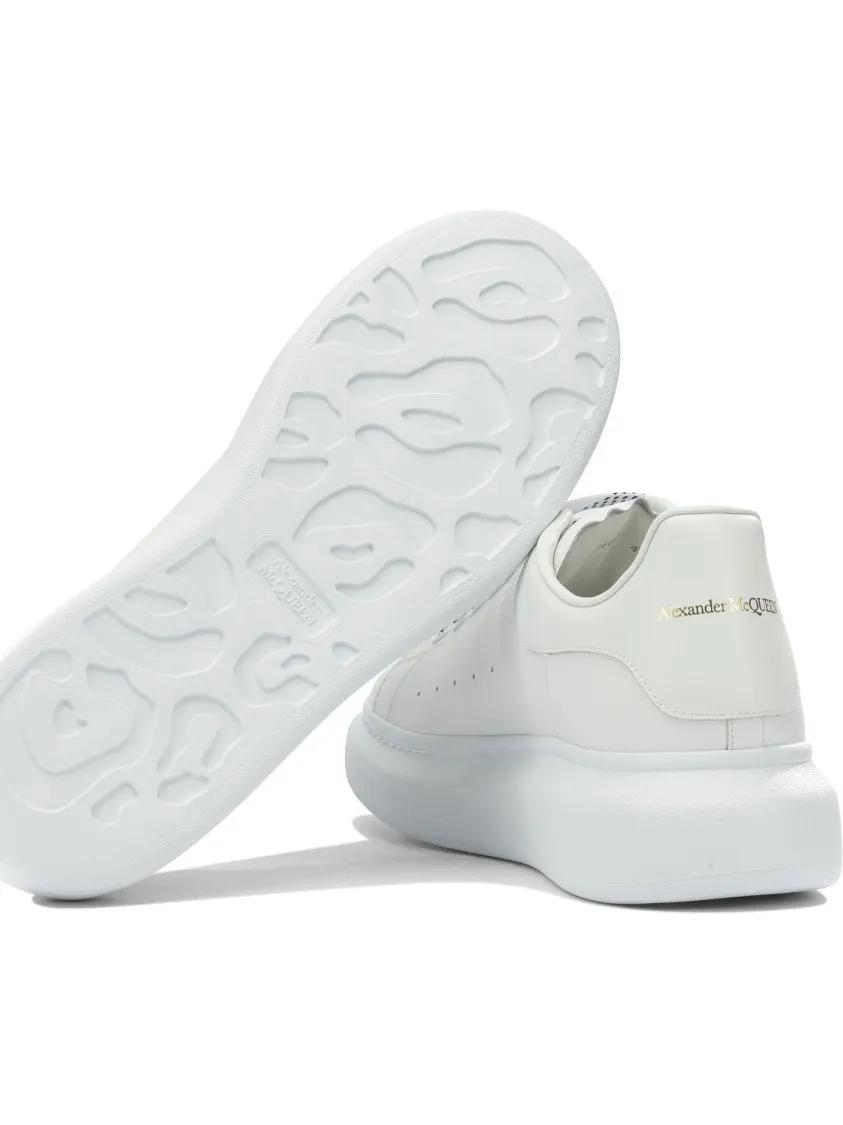 Thumbnail - Alexander McQueen Low-Top Sneaker - Premium Leather Slip-On Sneakers With Sculpted Rub - Gr. 44,5 (EU) - in Weiß - für D...