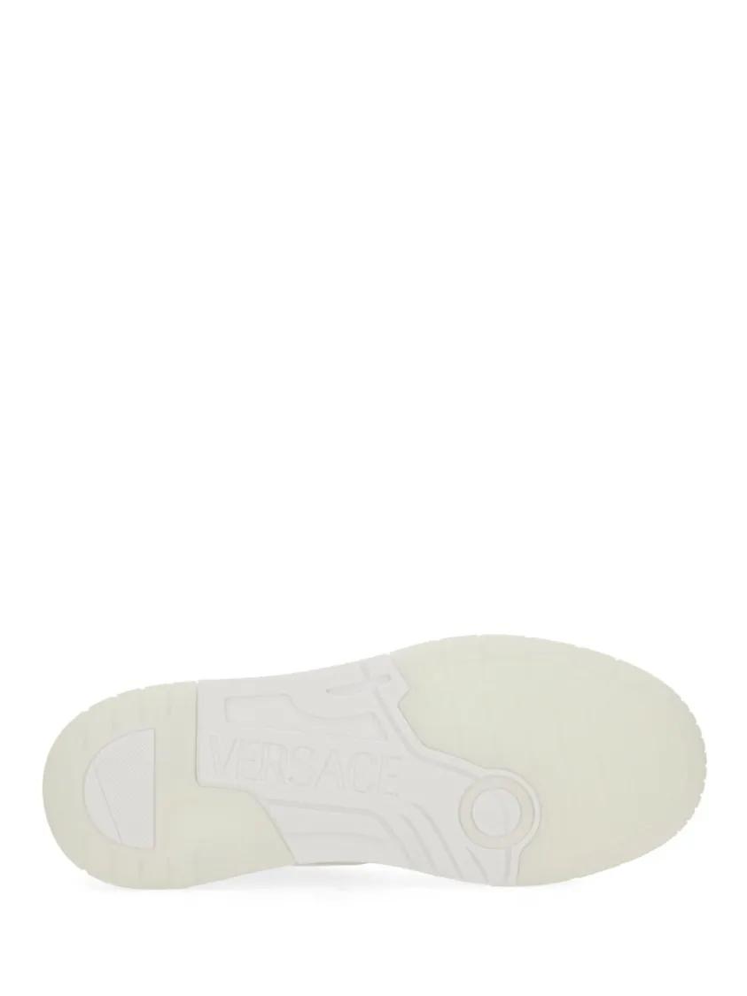Thumbnail - Versace Low-Top Sneaker - Textured Leather Sneakers - Gr. 44 (EU) - in Weiß - für Damen