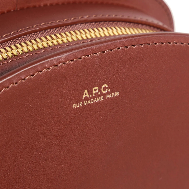 A.P.C. Crossbody Bag Sac Demi-Lune Mini Hazelnut(Image 4)