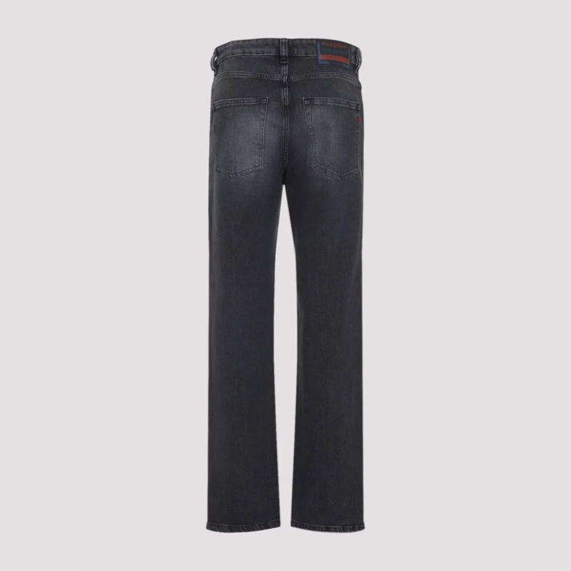 Diesel Jeans Straight-Leg Jeans With Five-Pocket Design Black
