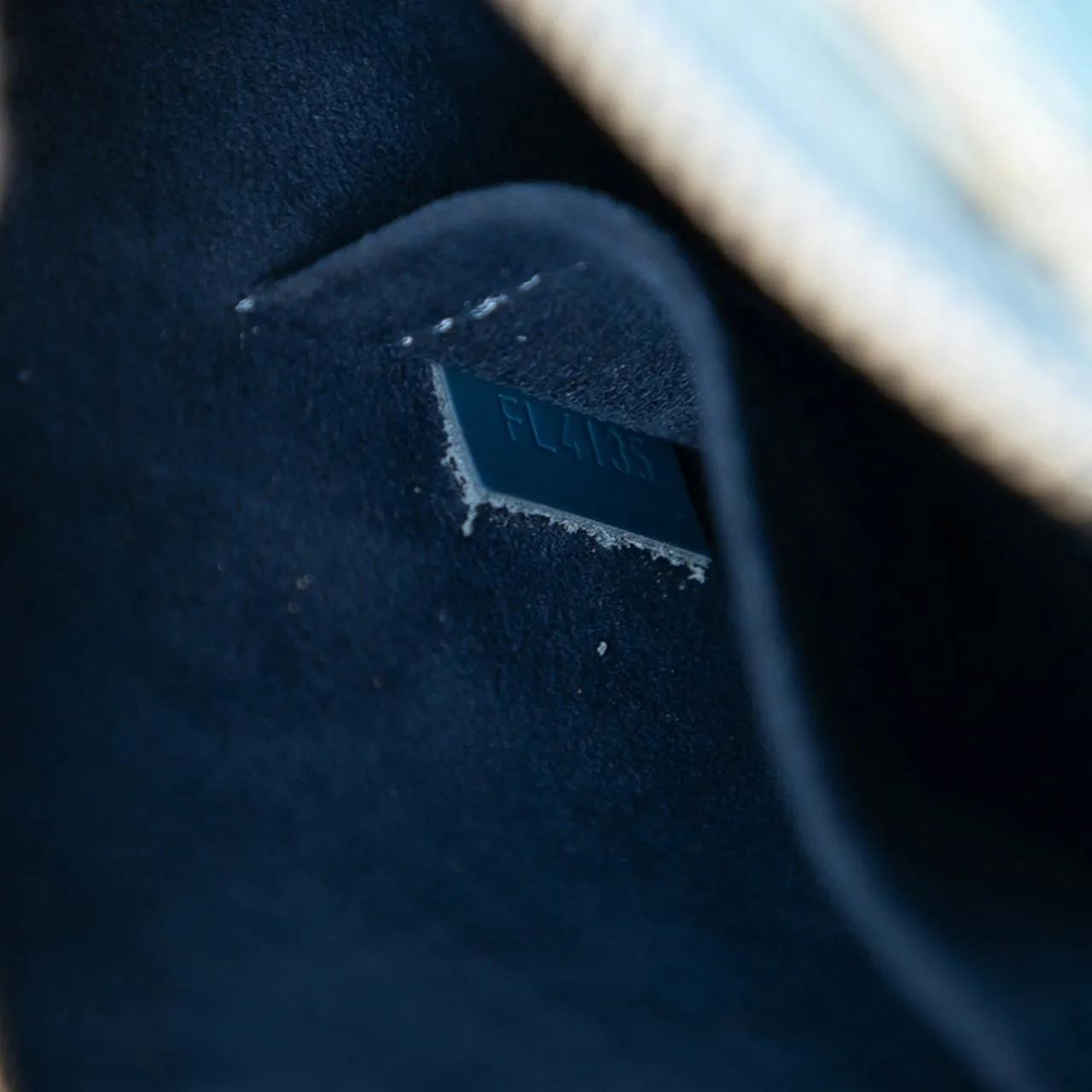 Thumbnail - Louis Vuitton Hobo Bags - Epi Aqua Alma BB - Gr. unisize - in Blau - für Damen