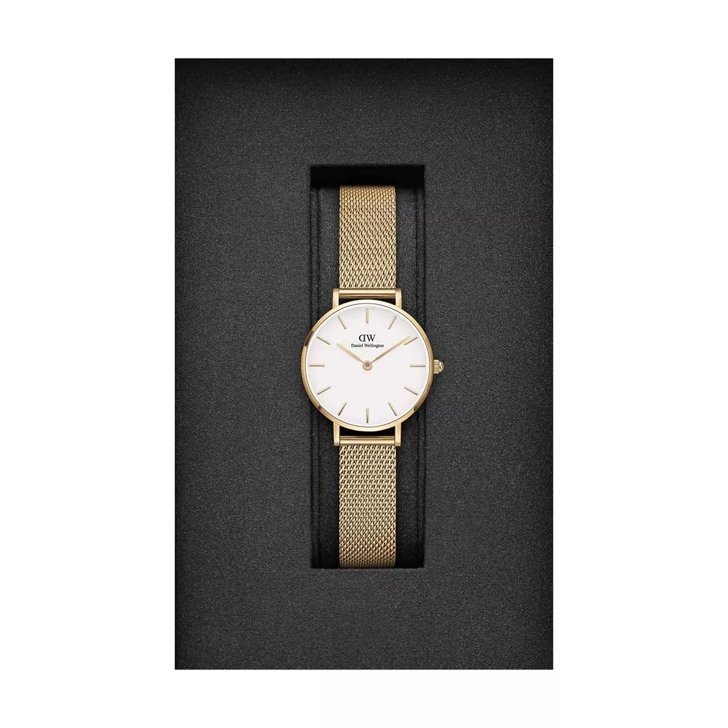 Daniel wellington 28mm on sale watch