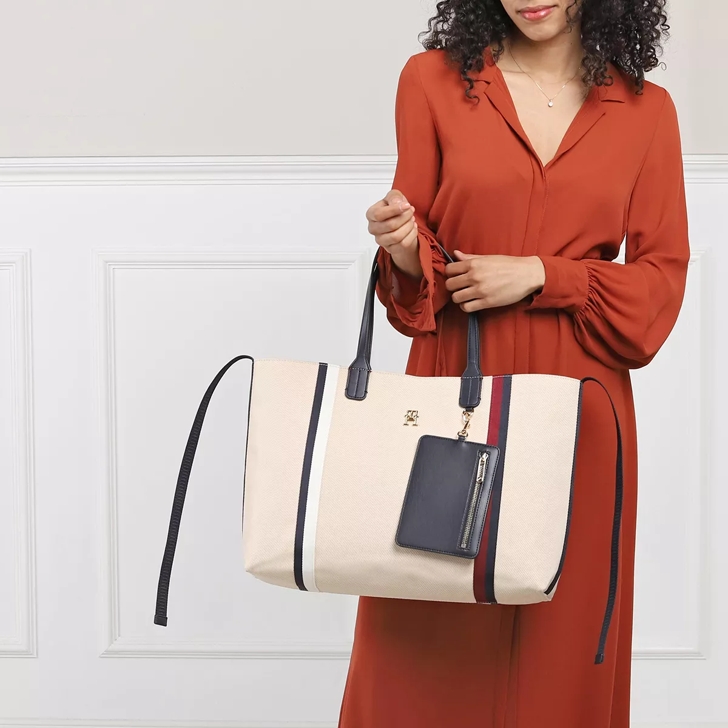 Tommy hilfiger iconic clearance tommy tote