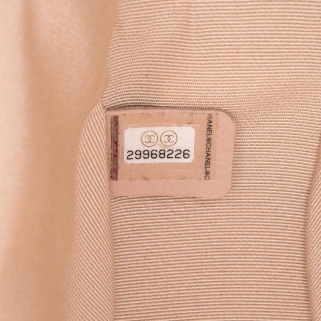 Thumbnail - Chanel Hobo Bags - CC Quilted Caviar Turnlock Full Flap - Gr. unisize - in Weiß - für Damen